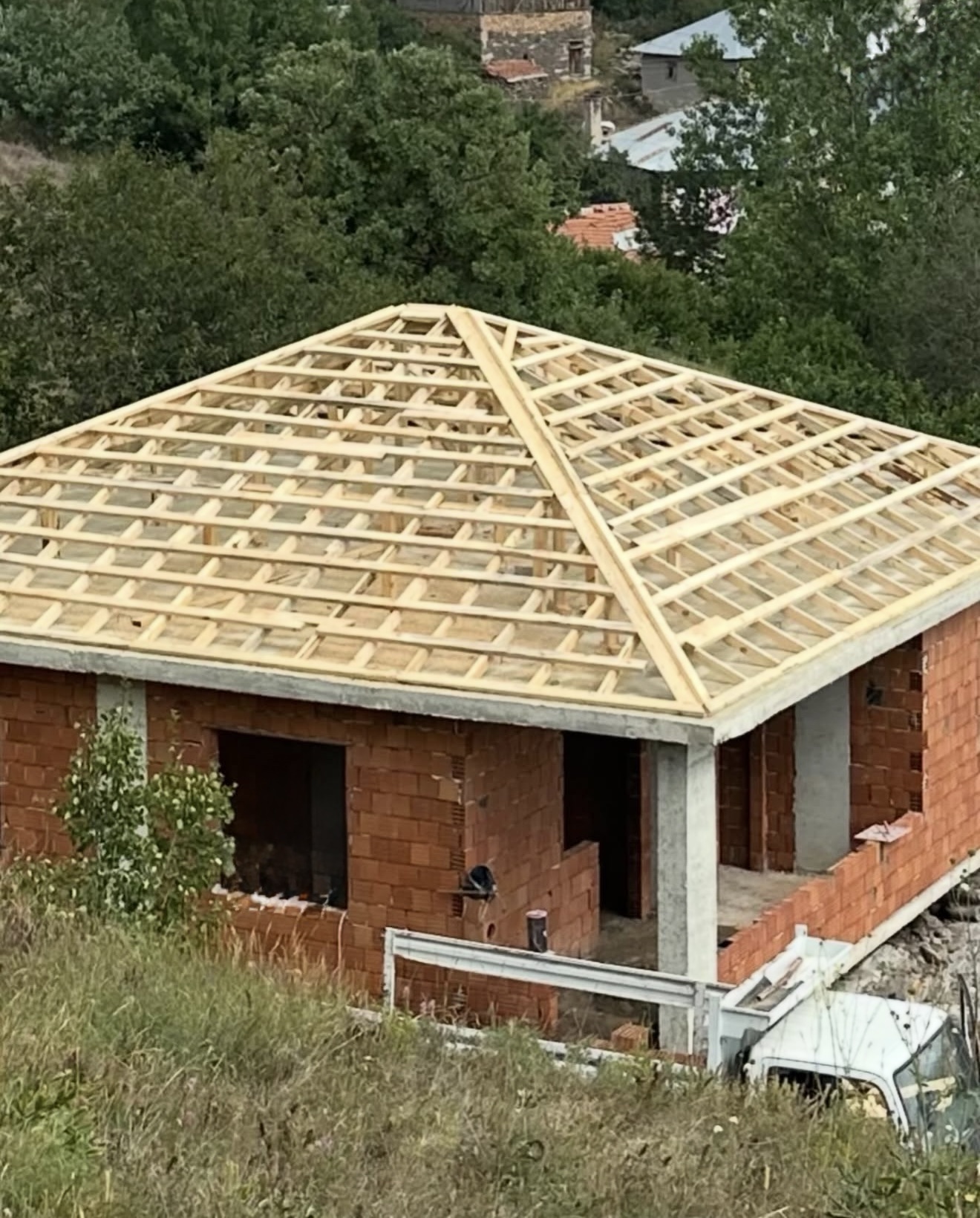 Çatı yapımı